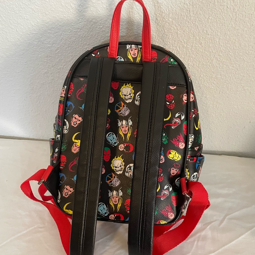 Funko Loungefly Marvel 80th Anniversary Avengers Backpack Multi Character - Picture 3 of 9